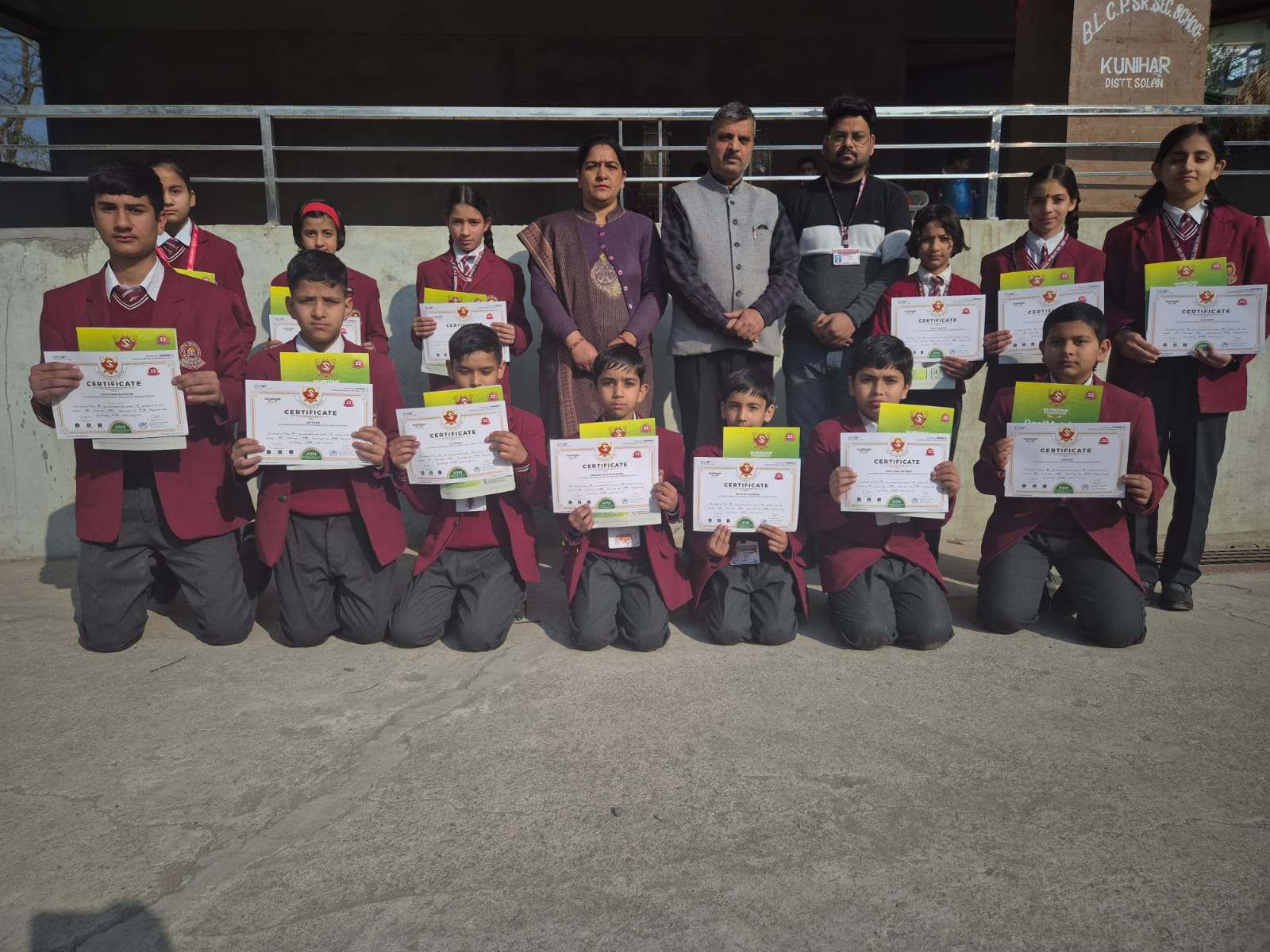 मैथ्स ओलंपियाड में चमके कुनिहार के नन्हे सितारे, बी.एल. स्कूल के विद्यार्थियों ने जीते गोल्ड व मेरिट सम्मान 