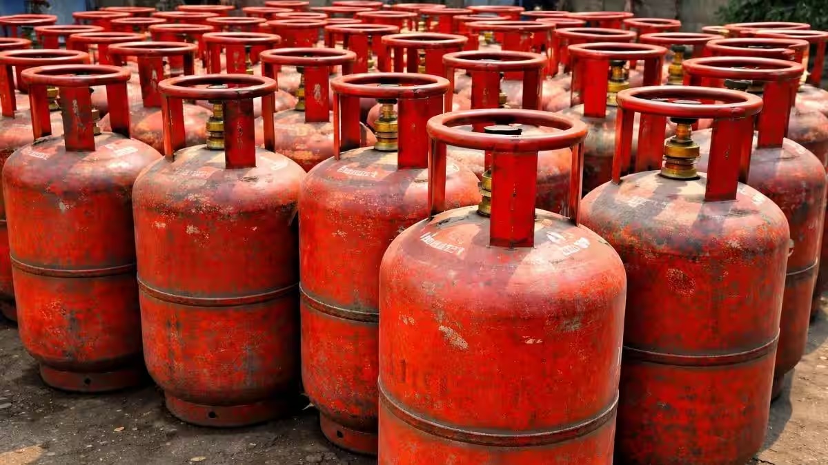 हिमाचल में पेट्रोल-डीजल और LPG का पर्याप्त भंडारण, हड़बड़ाहट में अनावश्यक गैस बुकिंग करने से बचें’