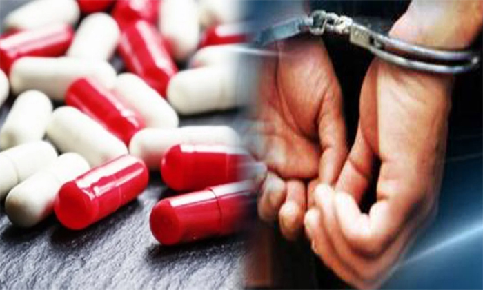 काँगड़ा पुलिस ने क्लीनिक पर मारा छापा, 1268 प्रतिबंधित कैप्सूल-टैबलेट के साथ पंजाब का व्यक्ति अरैस्ट